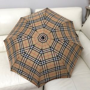 Burberry Unbrella